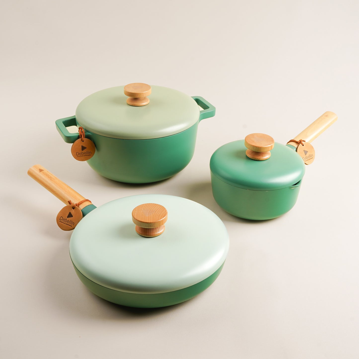 Debellin Blume Special Edition Mix & Match Set Kue