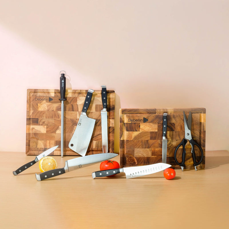 Knives & Chopping Board